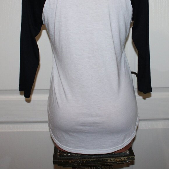 NEW! EXPRESS Sz SMALL Black & White Rock City Rebel Scoop Neck Raglan Tee Top - Picture 12 of 12